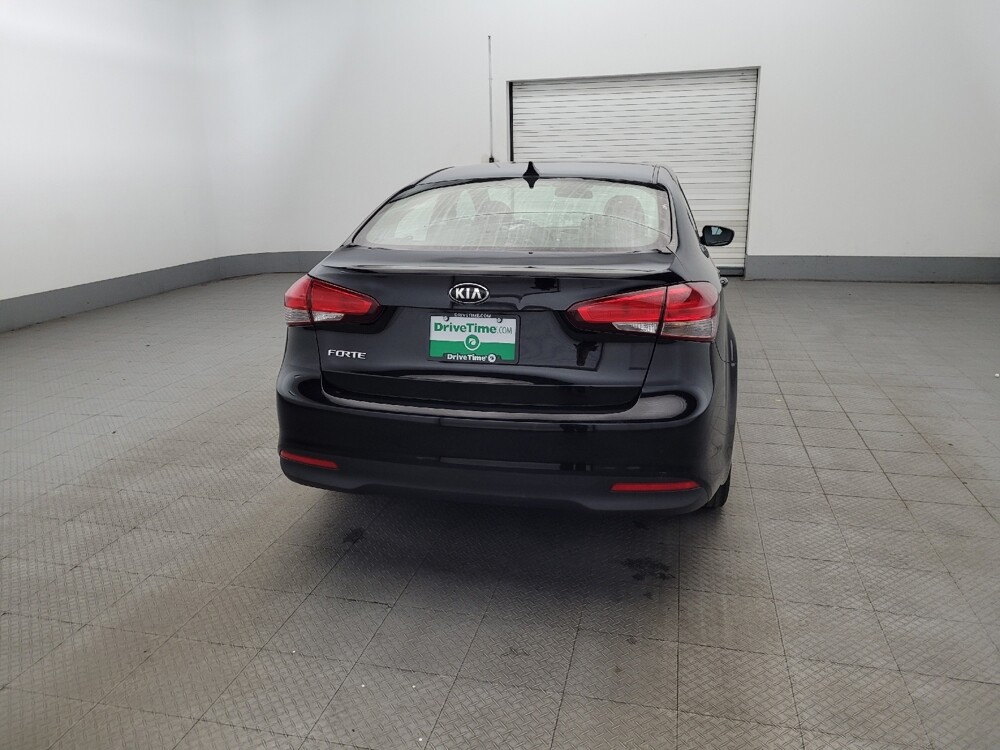 2017 Kia Forte in Pittsburgh, PA 15237 - 18108016 7