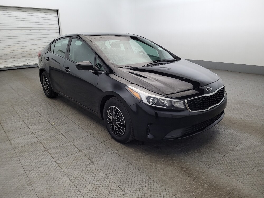 2017 Kia Forte in Pittsburgh, PA 15237 - 18108016 13