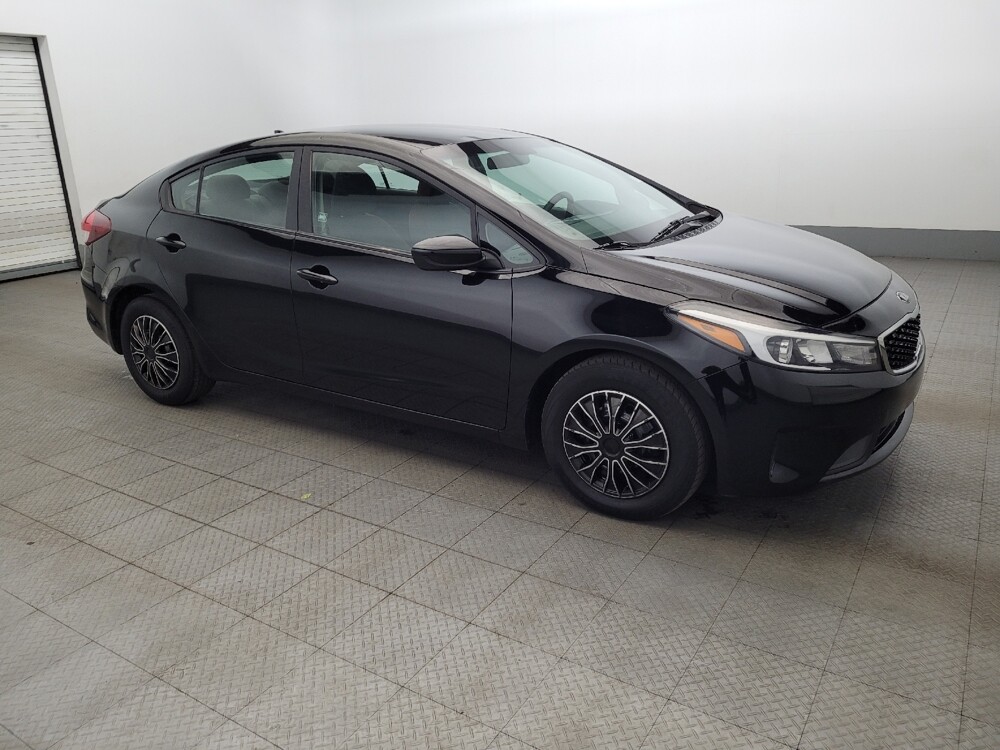 2017 Kia Forte in Pittsburgh, PA 15237 - 18108016 11