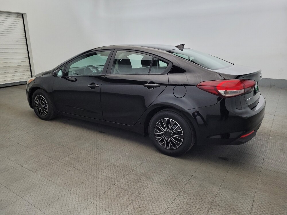 2017 Kia Forte in Pittsburgh, PA 15237 - 18108016 3