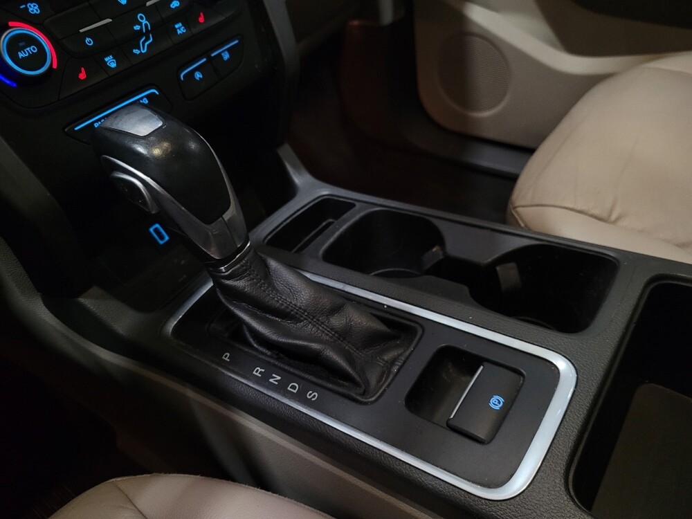 2018 Ford Escape in Newport News, VA 23601 - 18108021 26