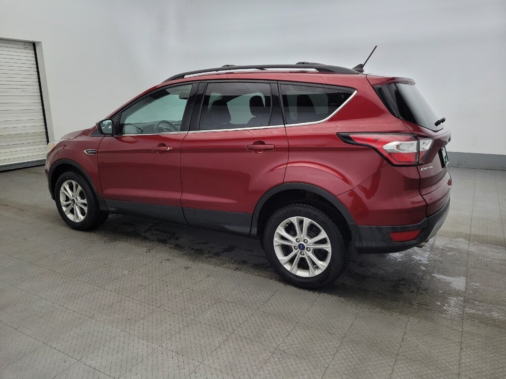 2018 Ford Escape in Newport News, VA 23601 - 18108021 3