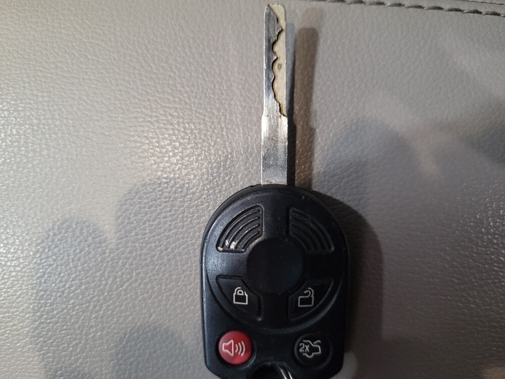 2018 Ford Escape in Newport News, VA 23601 - 18108021 32