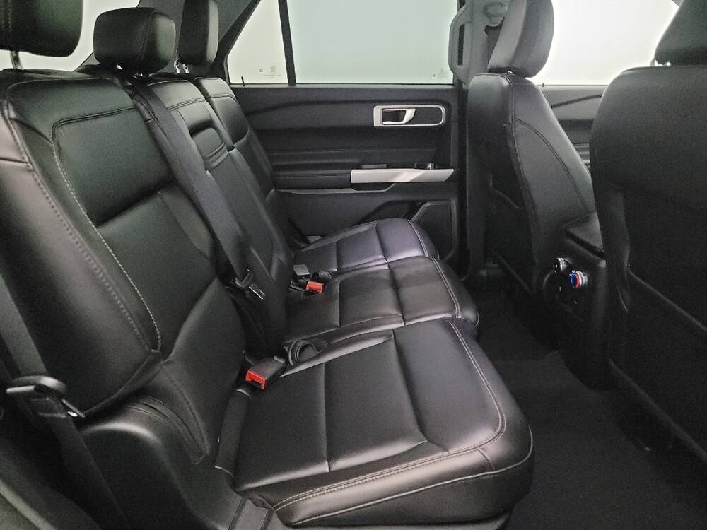 2022 Ford Explorer in Woodbridge, VA 22191 - 18108028 19