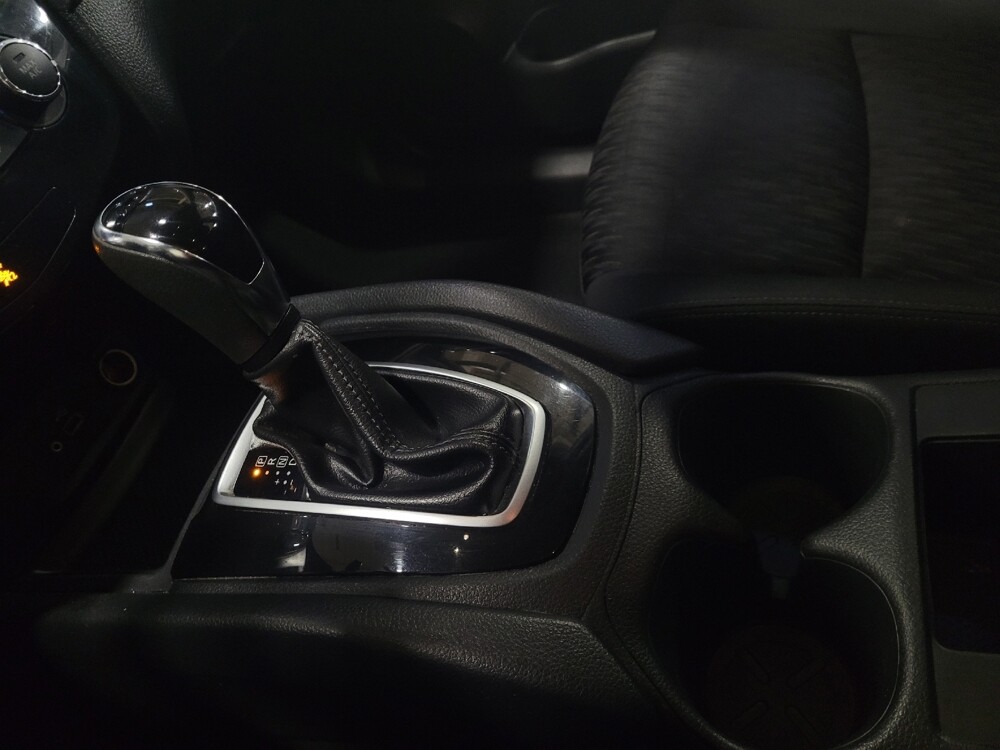 2018 Nissan Rogue in Owings Mills, MD 21117 - 18108032 26