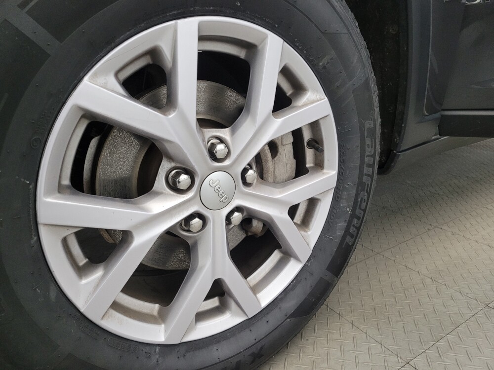 2022 Jeep Grand Cherokee in New Castle, DE 19720 - 18108034 31