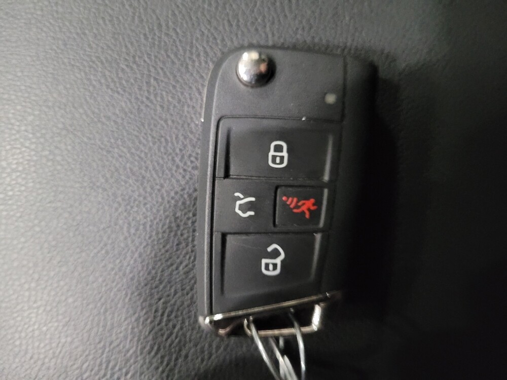 2020 Volkswagen Tiguan in Glen Burnie, MD 21061 - 18108035 32