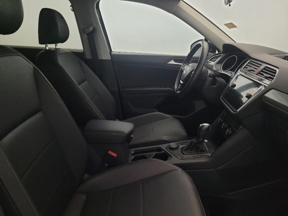 2020 Volkswagen Tiguan in Glen Burnie, MD 21061 - 18108035 21