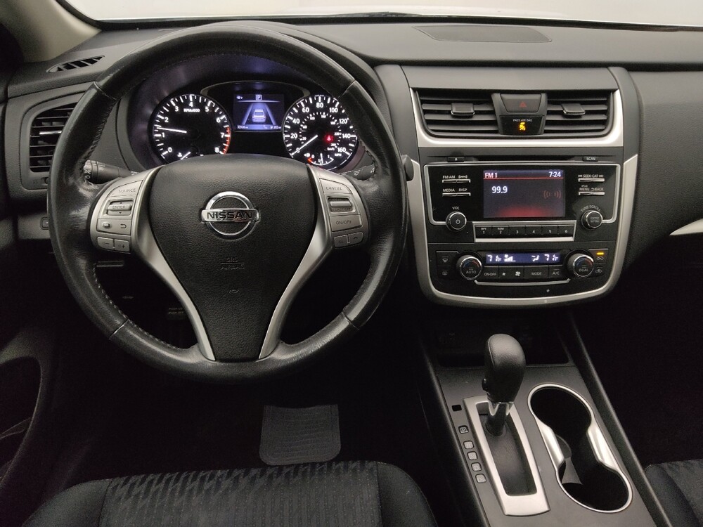 2017 Nissan Altima in St. Louis, MO 63125 - 18108042 22