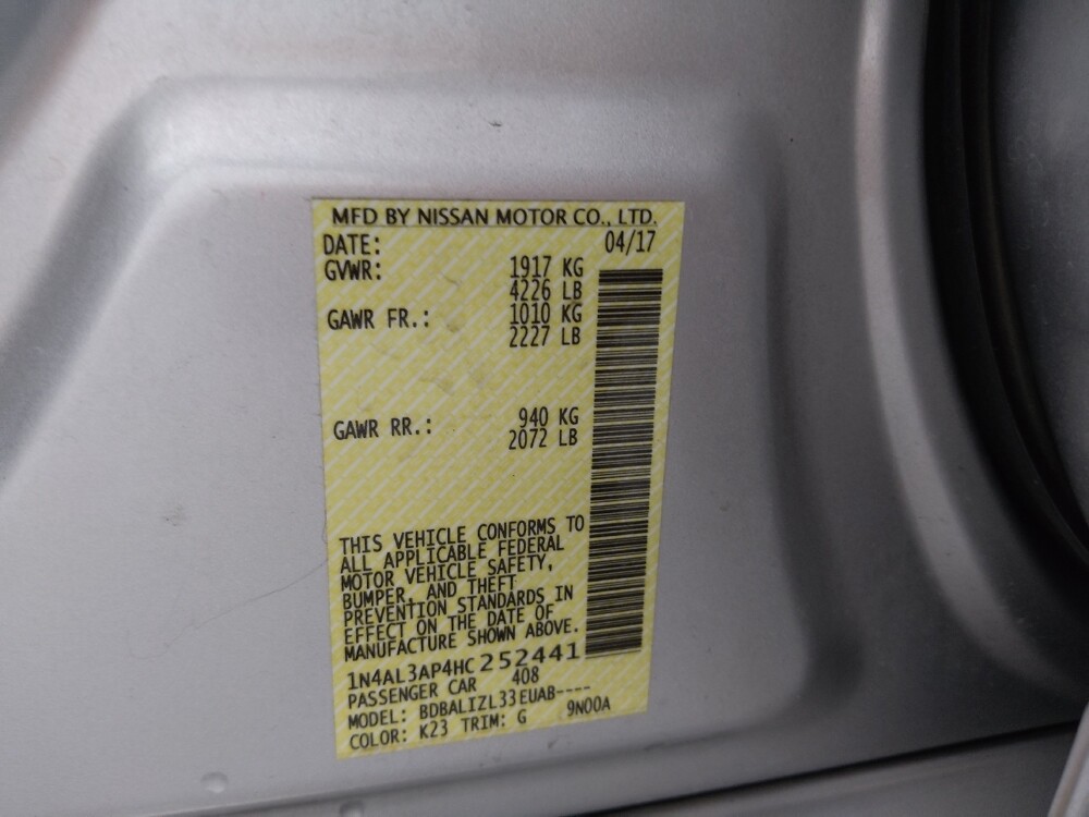 2017 Nissan Altima in St. Louis, MO 63125 - 18108042 33