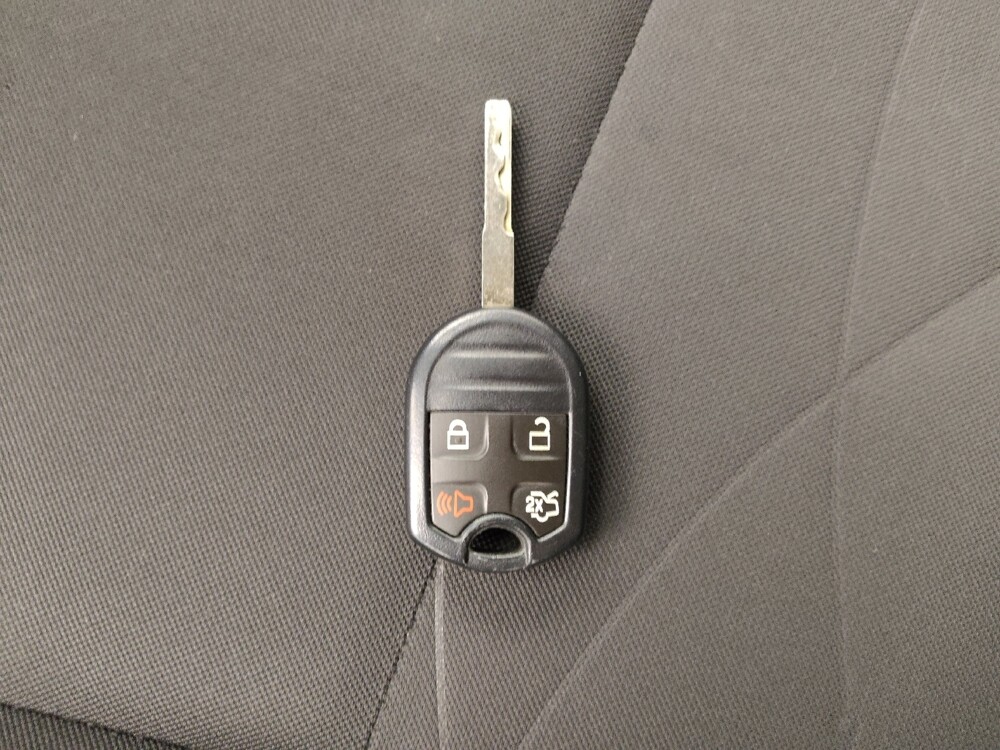 2017 Ford Fiesta in Topeka, KS 66611 - 18108043 32