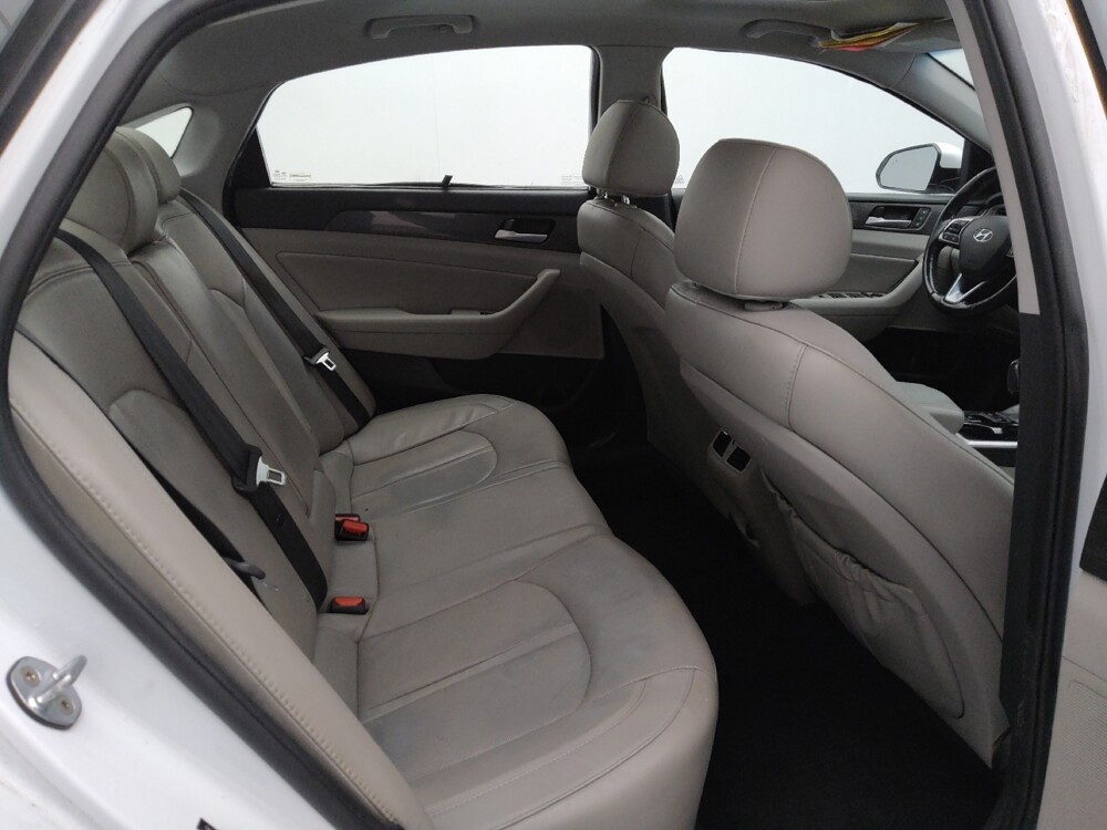 2018 Hyundai Sonata in Wichita, KS 67207 - 18108045 19