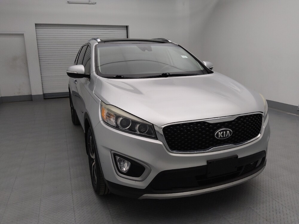 2017 Kia Sorento in St. Louis, MO 63136 - 18108047 14