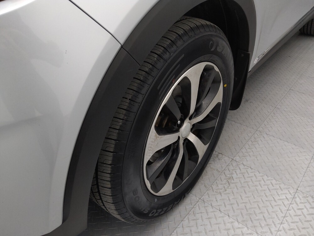 2017 Kia Sorento in St. Louis, MO 63136 - 18108047 31