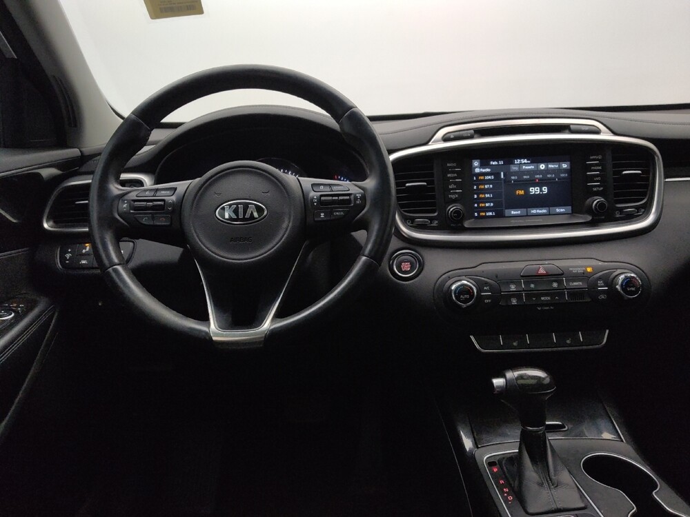 2017 Kia Sorento in St. Louis, MO 63136 - 18108047 22