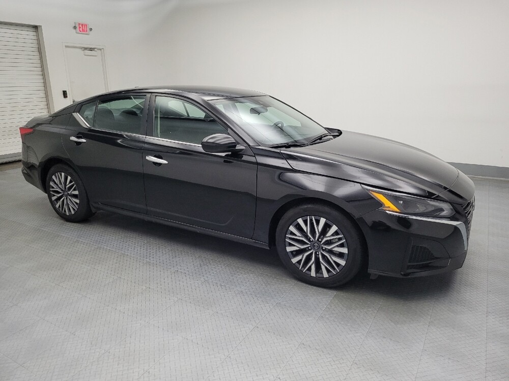 2023 Nissan Altima in St. Louis, MO 63136 - 18108050 11