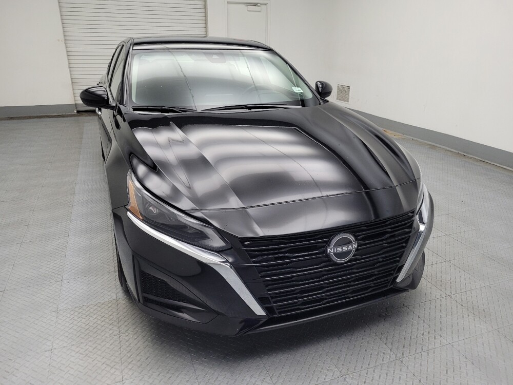 2023 Nissan Altima in St. Louis, MO 63136 - 18108050 14