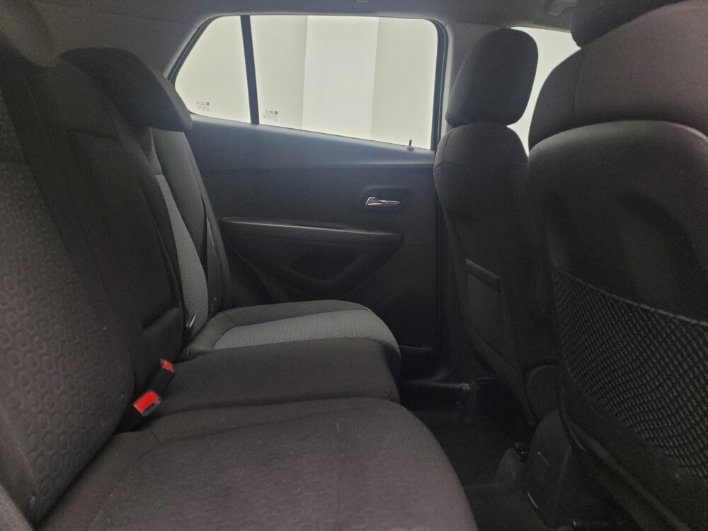 2020 Chevrolet Trax in Taylor, MI 48180 - 18108059 19