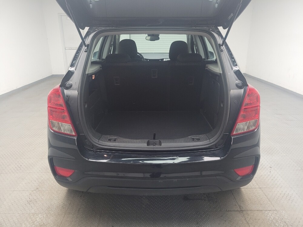 2020 Chevrolet Trax in Taylor, MI 48180 - 18108059 29