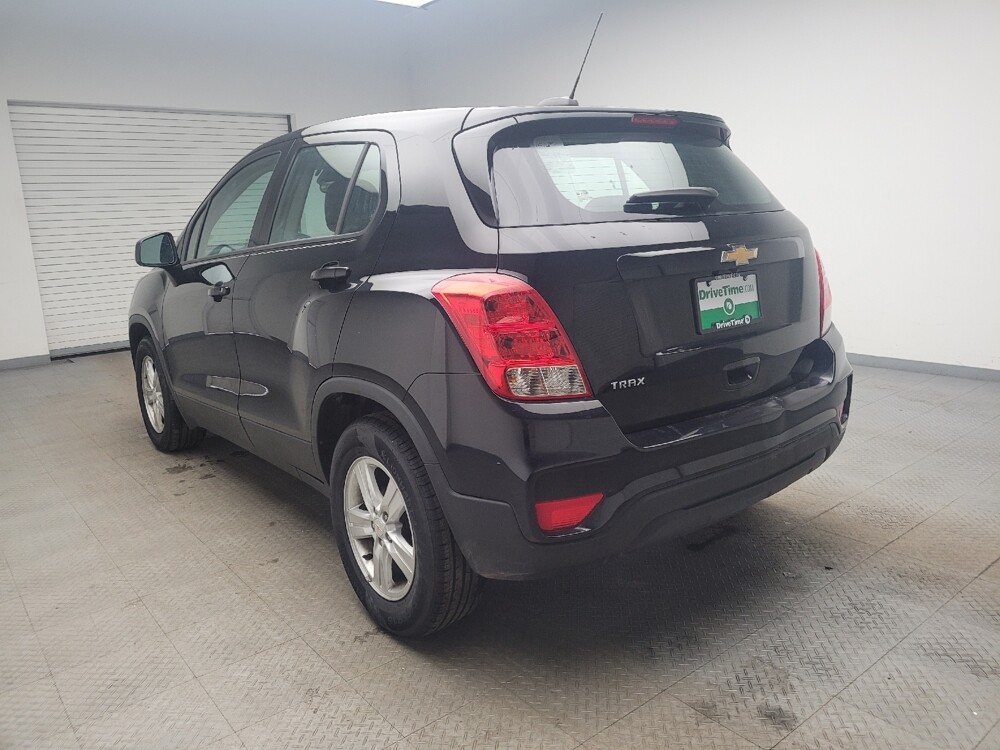 2020 Chevrolet Trax in Taylor, MI 48180 - 18108059 5