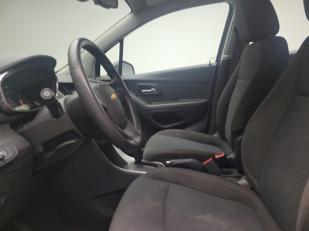 2020 Chevrolet Trax in Taylor, MI 48180 - 18108059 17