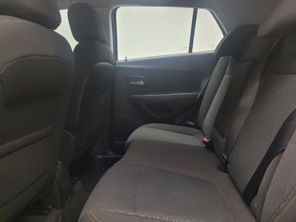 2020 Chevrolet Trax in Taylor, MI 48180 - 18108059 18