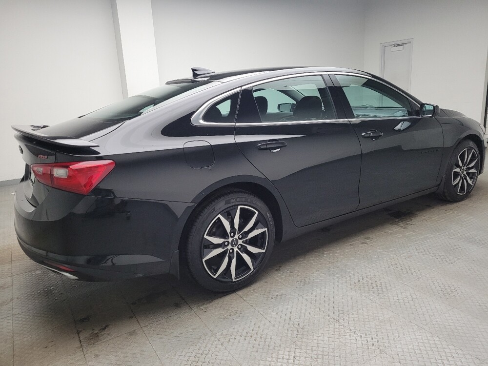 2021 Chevrolet Malibu in Taylor, MI 48180 - 18108064 10