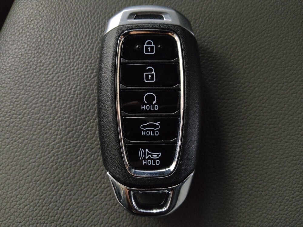 2023 Hyundai Elantra in Morrow, GA 30260 - 18108068 32