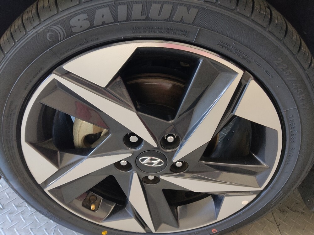 2023 Hyundai Elantra in Morrow, GA 30260 - 18108068 31