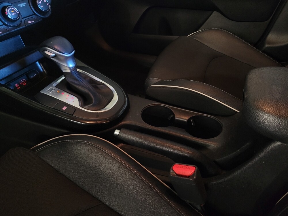 2020 Kia Forte in Tampa, FL 33612 - 18108069 26