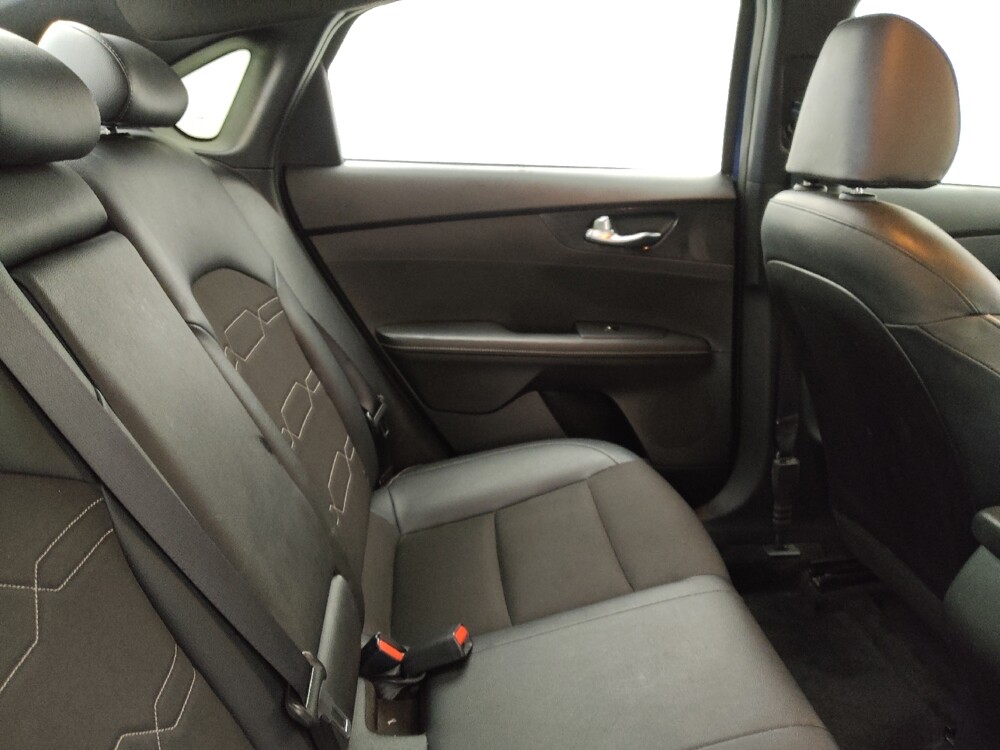 2020 Kia Forte in Tampa, FL 33612 - 18108069 19