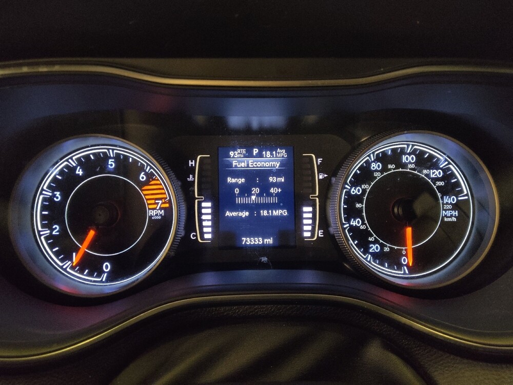 2019 Jeep Cherokee in Savannah, GA 31419 - 18108072 23