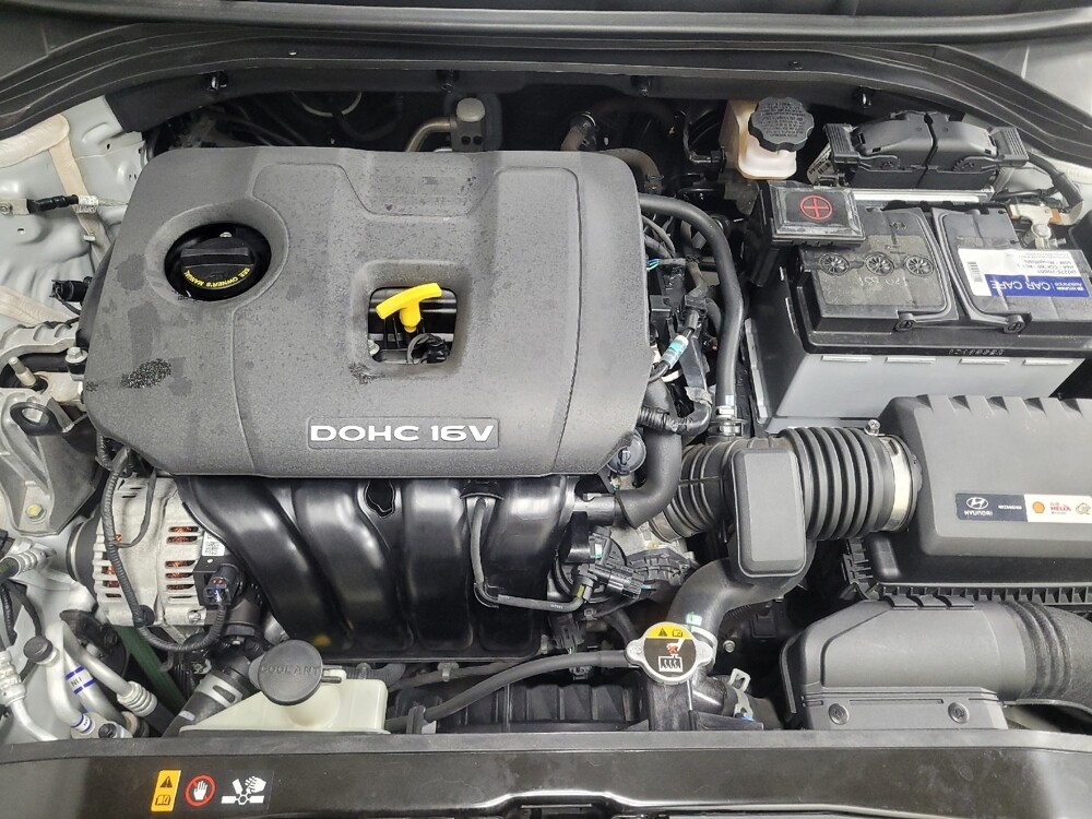 2018 Hyundai Elantra in Stone Mountain, GA 30083 - 18108076 30