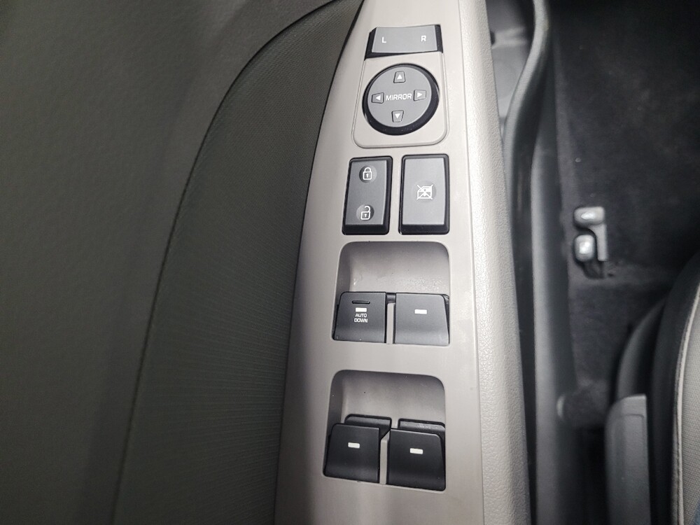 2018 Hyundai Elantra in Stone Mountain, GA 30083 - 18108076 27