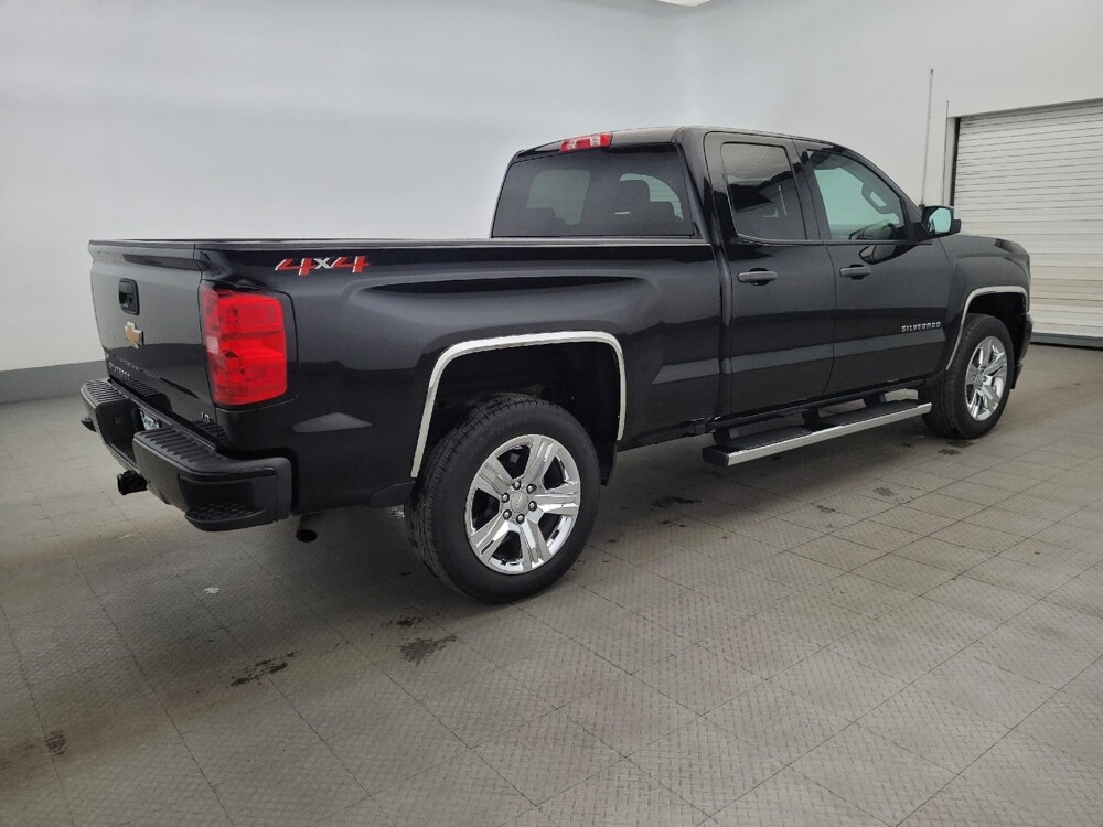 2019 Chevrolet Silverado 1500 in Williamstown, NJ 8094 - 18108081 10