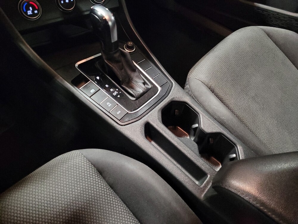 2021 Volkswagen Jetta in Lauderdale Lakes, FL 33313 - 18108086 26