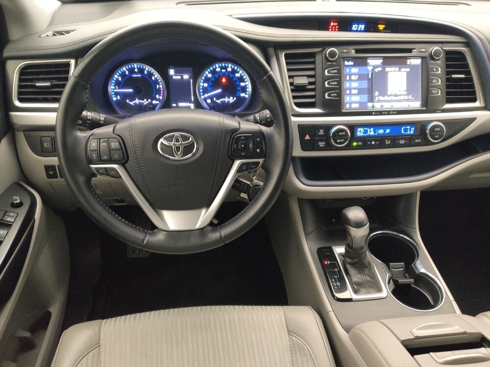 2018 Toyota Highlander in Round Rock, TX 78664 - 18108087 22
