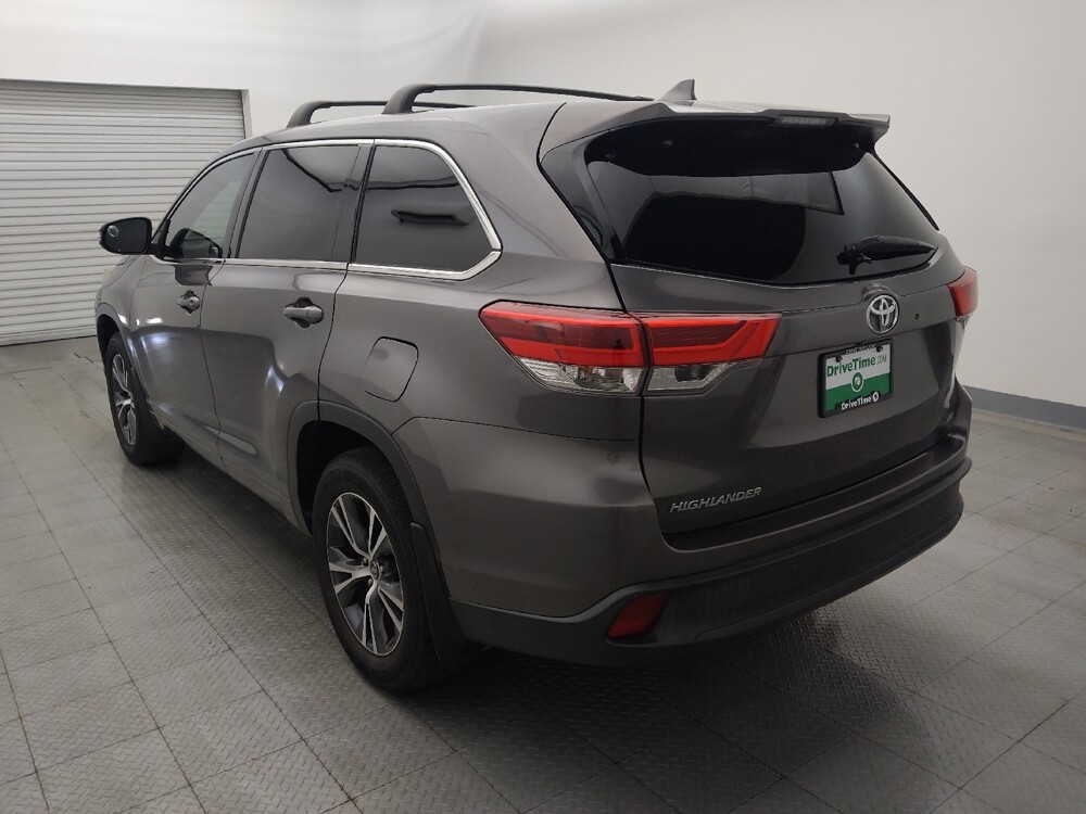 2018 Toyota Highlander in Round Rock, TX 78664 - 18108087 5