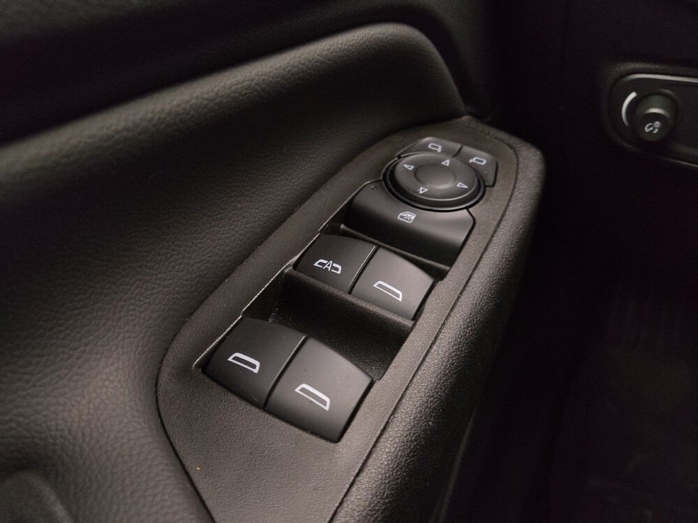 2024 Chevrolet Equinox in St. Louis, MO 63136 - 18108092 27