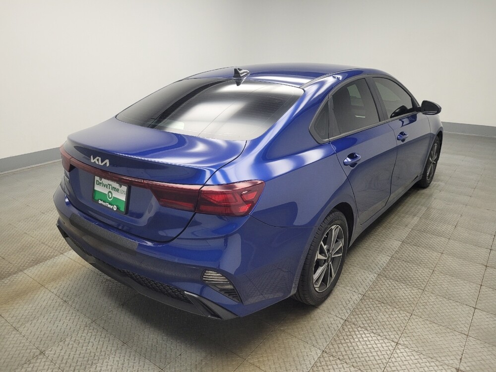 2024 Kia Forte in Indianapolis, IN 46222 - 18108093 9