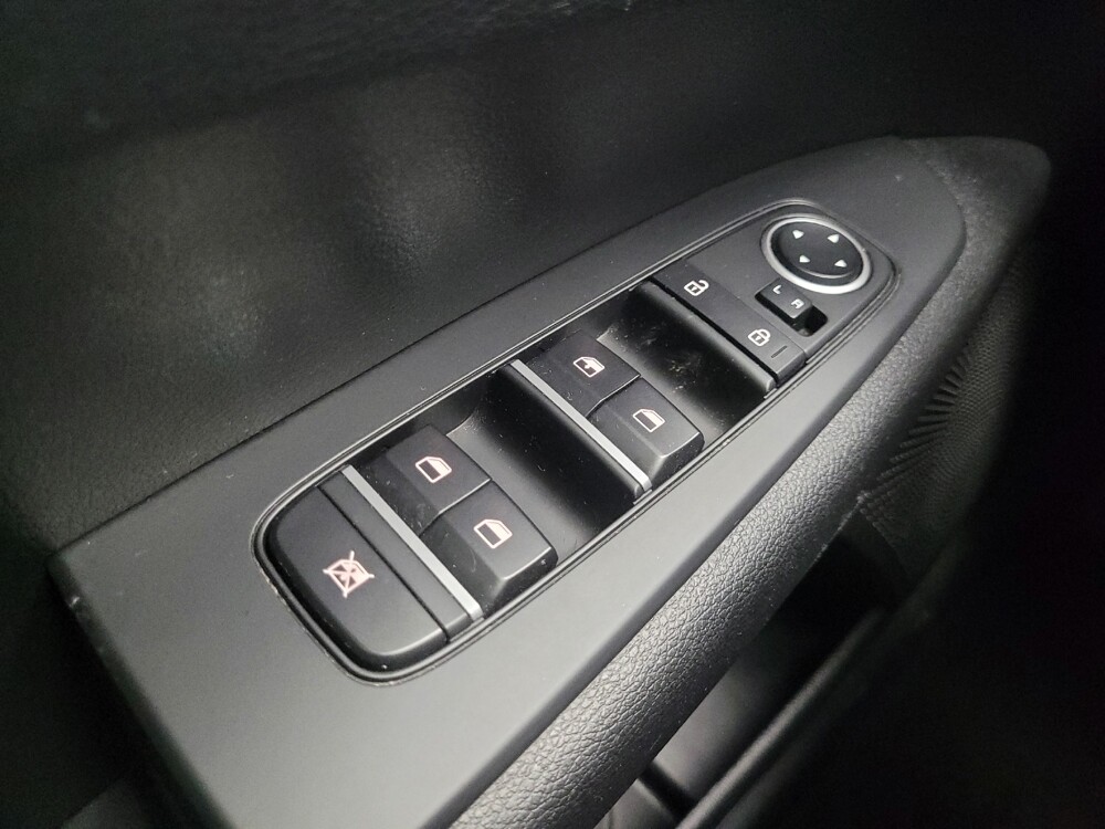 2024 Kia Forte in Indianapolis, IN 46222 - 18108093 27