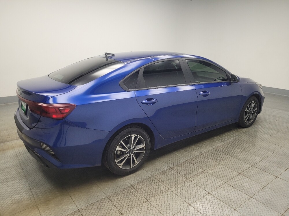2024 Kia Forte in Indianapolis, IN 46222 - 18108093 10