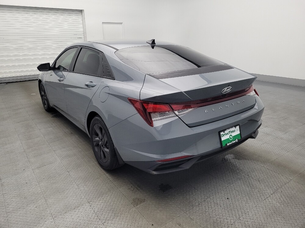 2021 Hyundai Elantra in Ocala, FL 34471 - 18108097 5