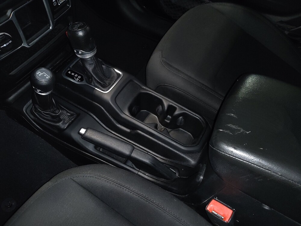 2018 Jeep Wrangler in Lauderdale Lakes, FL 33313 - 18108099 26