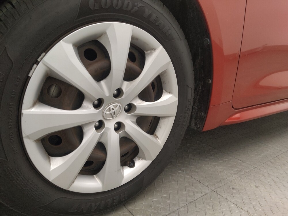 2020 Toyota Corolla in Kissimmee, FL 34744 - 18108100 31