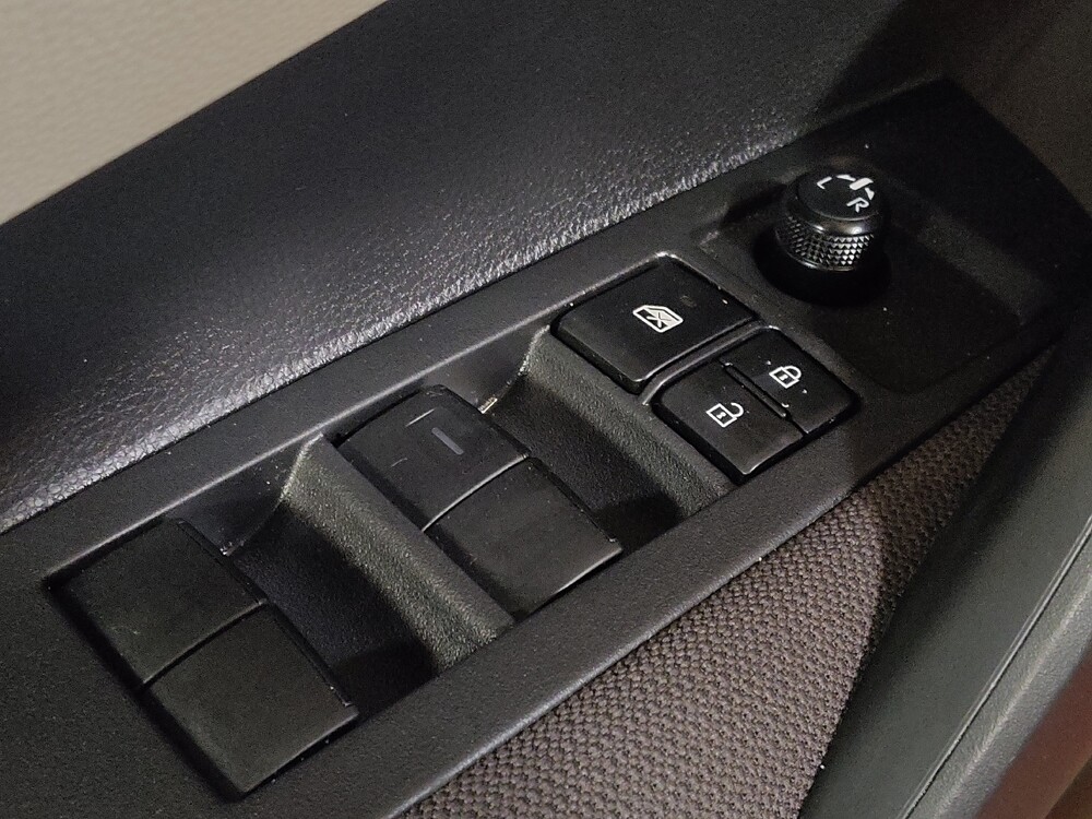 2020 Toyota Corolla in Kissimmee, FL 34744 - 18108100 27