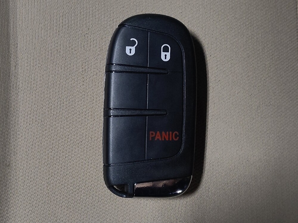 2020 Jeep Compass in Jacksonville, FL 32210 - 18108101 32