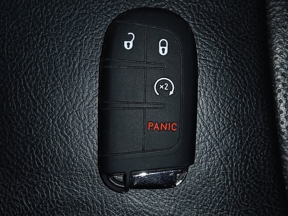 2020 Jeep Compass in Jacksonville, FL 32210 - 18108102 32