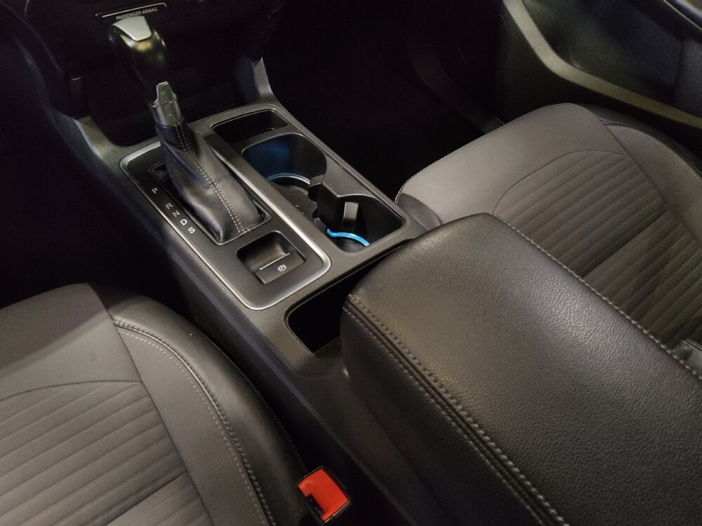 2017 Ford Escape in Jacksonville, FL 32210 - 18108108 26