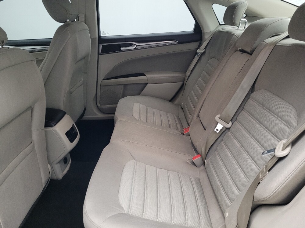 2019 Ford Fusion in Savannah, GA 31419 - 18108111 18